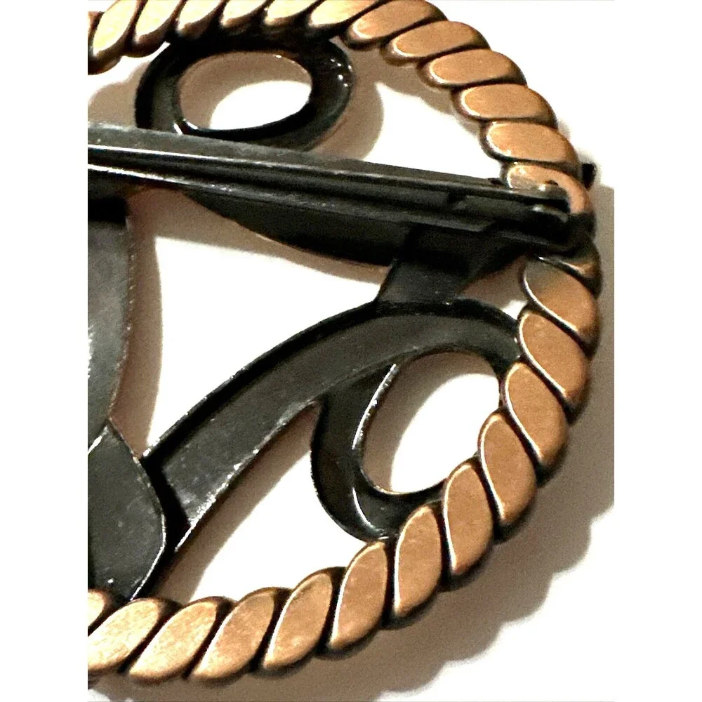 Vintage Copper Brooch Abstract Celtic Trinity Swirl Mid Century Modern MCM 2.25